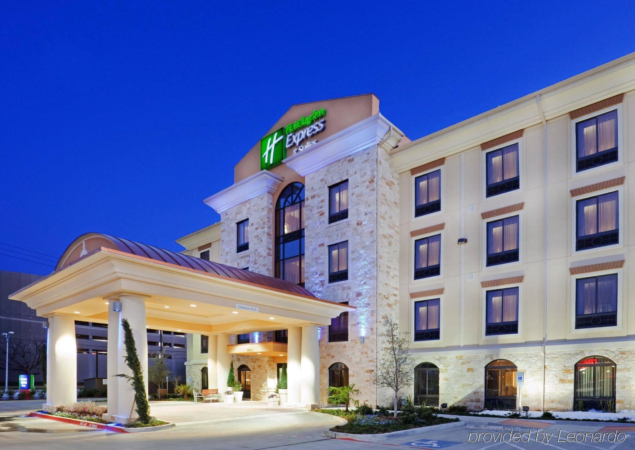 Comfort Inn & Suites Dallas Medical-Market Center 외부 사진